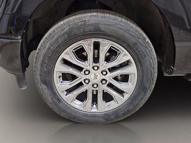 2024 Agate Black Metallic Ford F-150 King Ranch 4X4 Truck
