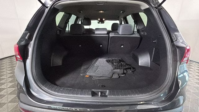 2023 Portofino Gray Hyundai Santa Fe SE FWD SUV