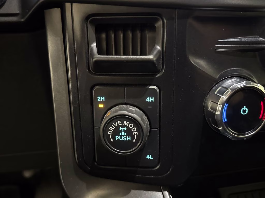 2024 Gray Metallic Ford F-150 XLT 4X4 Truck