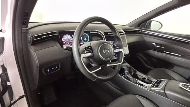 2024 white Hyundai Santa Cruz Limited AWD Truck