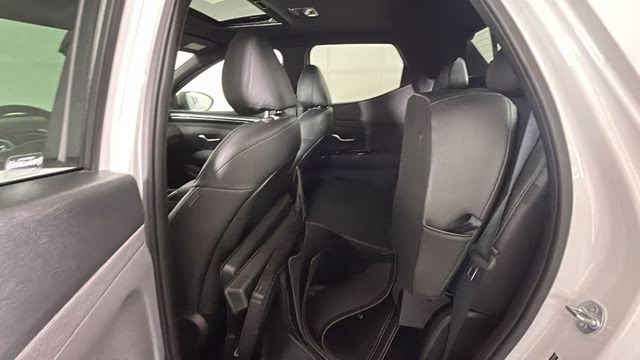 2024 white Hyundai Santa Cruz Limited AWD Truck