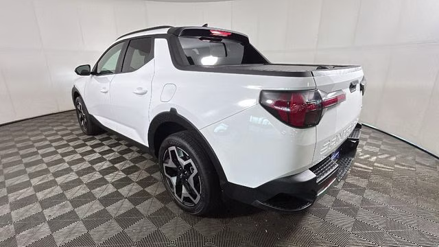 2024 white Hyundai Santa Cruz Limited AWD Truck