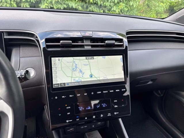 2024 white Hyundai Santa Cruz Limited AWD Truck