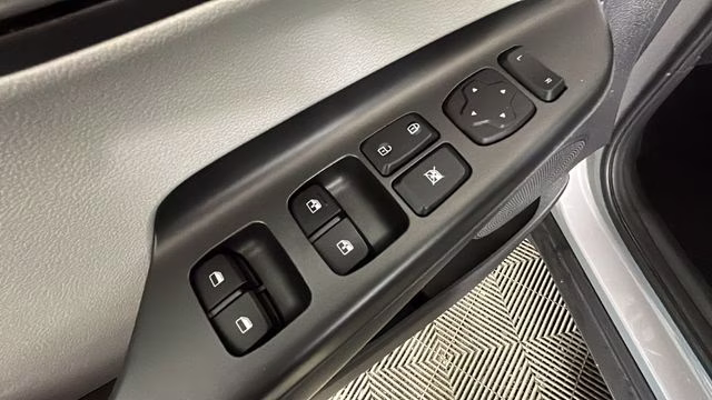 2023 Cyber Silver Hyundai Kona SEL AWD SUV
