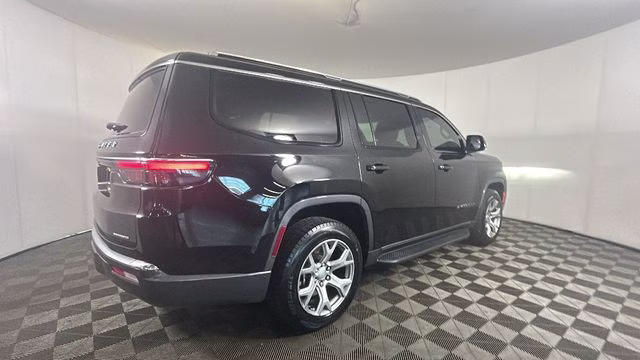 2022 Diamond Black Crystal Pearlcoat Jeep Wagoneer Series II 4X4 SUV