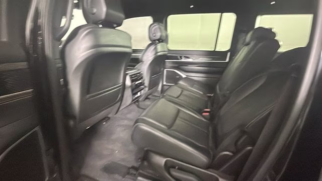 2022 Diamond Black Crystal Pearlcoat Jeep Wagoneer Series II 4X4 SUV