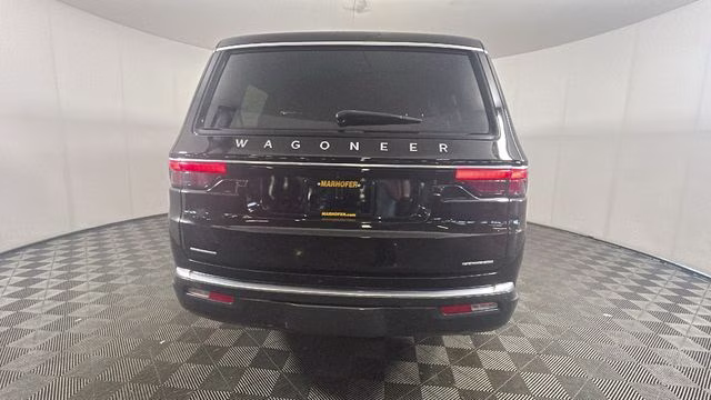 2022 Diamond Black Crystal Pearlcoat Jeep Wagoneer Series II 4X4 SUV