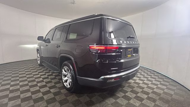 2022 Diamond Black Crystal Pearlcoat Jeep Wagoneer Series II 4X4 SUV