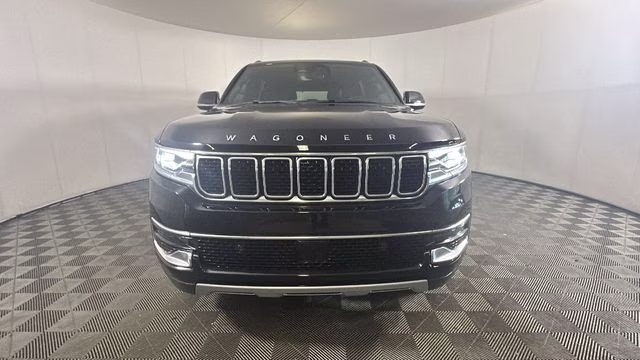 2022 Diamond Black Crystal Pearlcoat Jeep Wagoneer Series II 4X4 SUV
