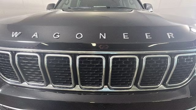 2022 Diamond Black Crystal Pearlcoat Jeep Wagoneer Series II 4X4 SUV