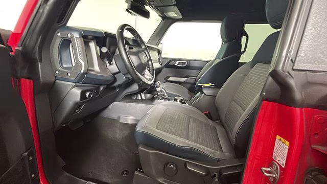 2023 Red Ford Bronco Outer Banks 4X4 SUV