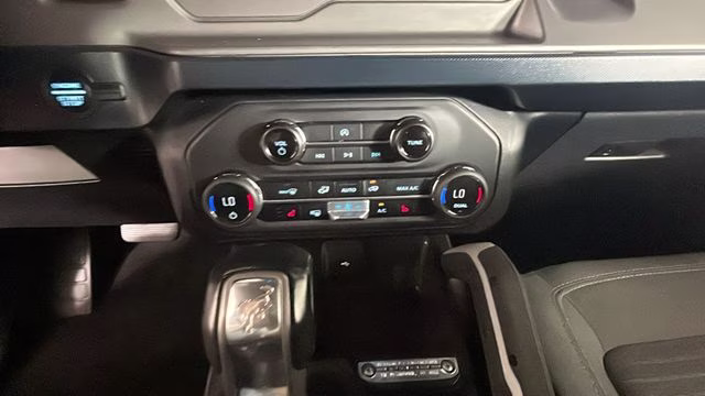 2023 Red Ford Bronco Outer Banks 4X4 SUV