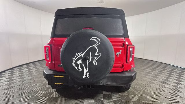 2023 Red Ford Bronco Outer Banks 4X4 SUV