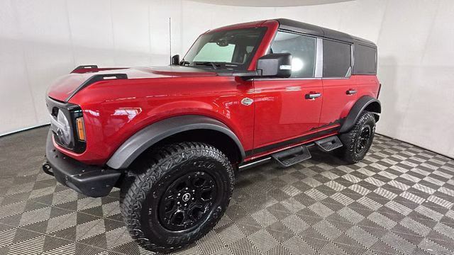 2024 Chili Pepper Red Ford Bronco Wildtrak 4X4 SUV