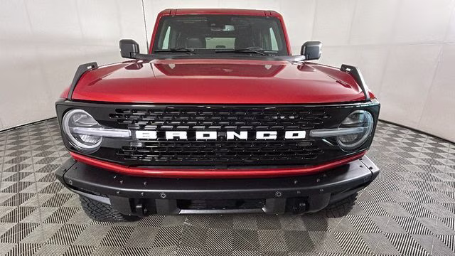 2024 Chili Pepper Red Ford Bronco Wildtrak 4X4 SUV