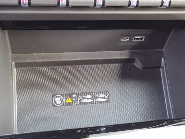 2026 Onyx Black GMC Yukon Elevation 4X4 SUV