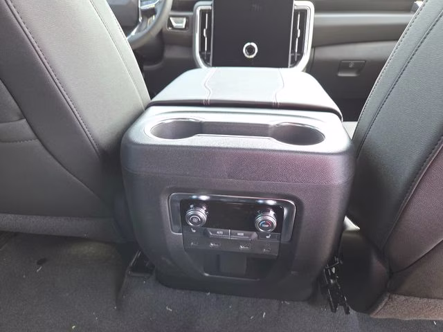 2026 Onyx Black GMC Yukon Elevation 4X4 SUV