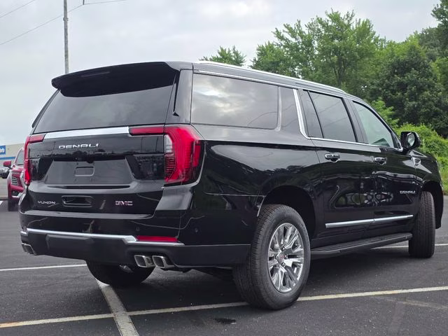 2026 Onyx Black GMC Yukon XL Denali 4X4 SUV