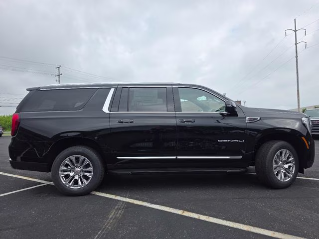 2026 Onyx Black GMC Yukon XL Denali 4X4 SUV