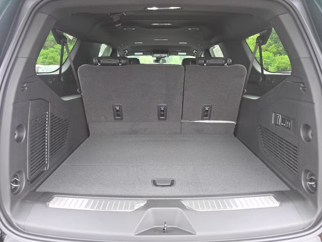 2026 Onyx Black GMC Yukon XL Denali 4X4 SUV