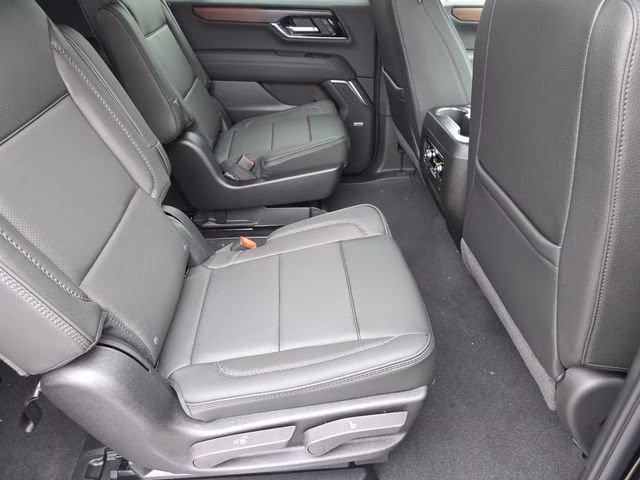 2026 Onyx Black GMC Yukon XL Denali 4X4 SUV
