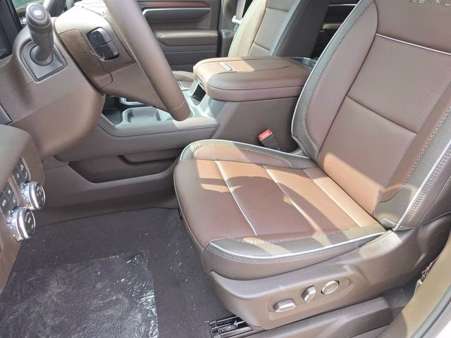 2026 Summit White GMC Sierra 2500HD Denali 4X4 Truck
