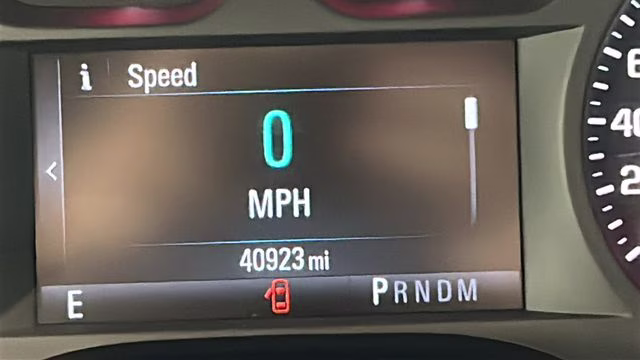 2017 Summit White Chevrolet Camaro 1LT RWD Coupe