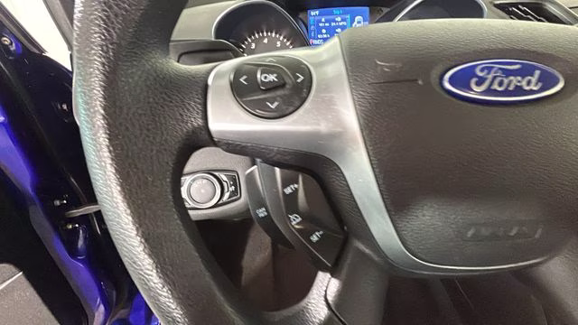 2014 Blue Ford Escape S FWD SUV