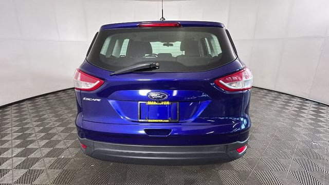 2014 Blue Ford Escape S FWD SUV