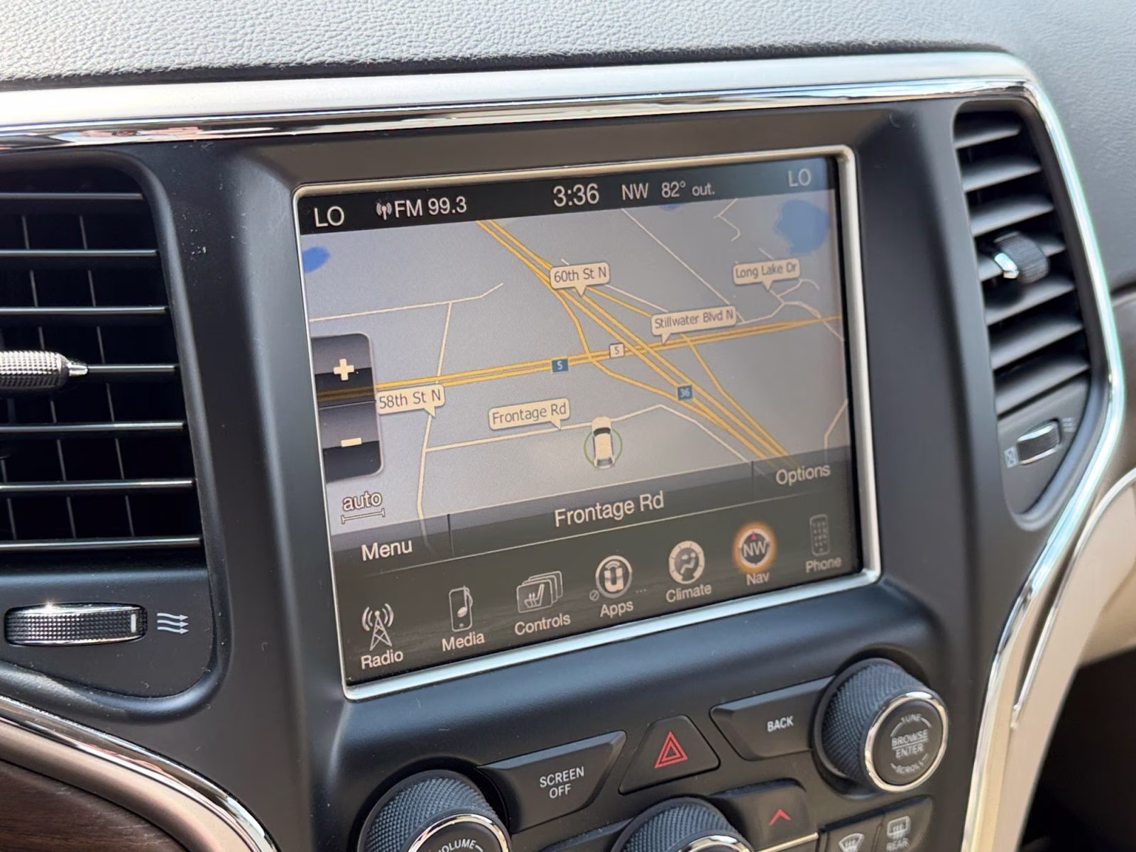 2015 Cashmere Pearlcoat Jeep Grand Cherokee Limited 4X4 SUV