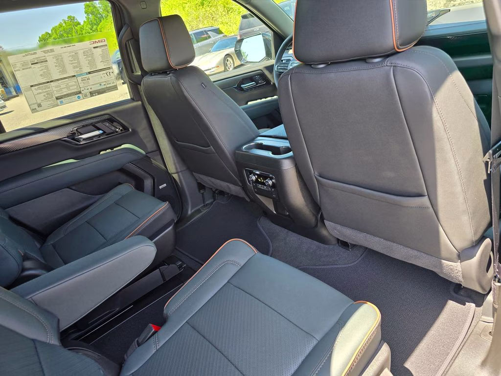 2026 Sterling Metallic GMC Yukon AT4 4X4 SUV