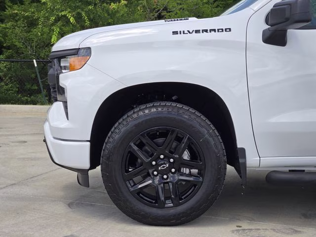 2026 Summit White Chevrolet Silverado 1500 Custom RWD Truck