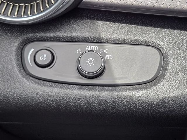2026 Sterling Gray Metallic Chevrolet Trax ACTIV FWD SUV