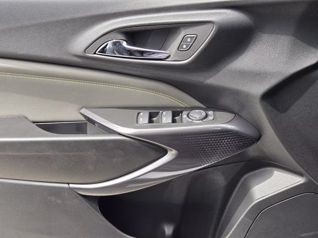 2026 Sterling Gray Metallic Chevrolet Trax ACTIV FWD SUV