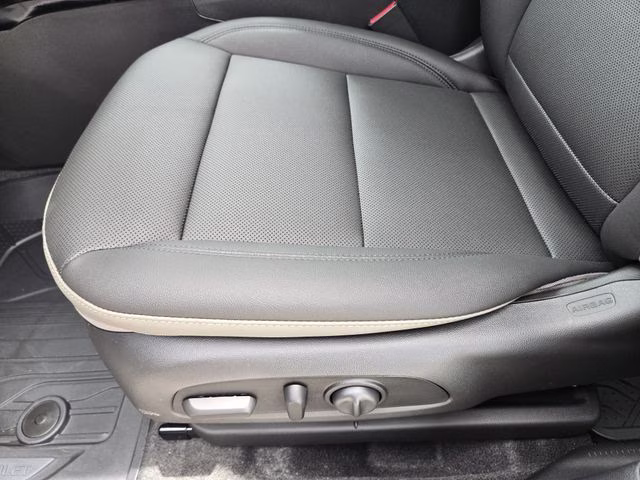 2026 Sterling Gray Metallic Chevrolet Trax ACTIV FWD SUV