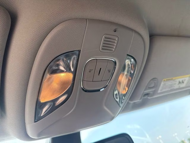 2019 Diamond Black Crystal Pearlcoat Jeep Compass Latitude 4X4 SUV