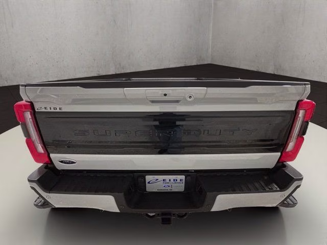 2026 Avalanche Ford Super Duty F-350 SRW Platinum 4X4 Truck