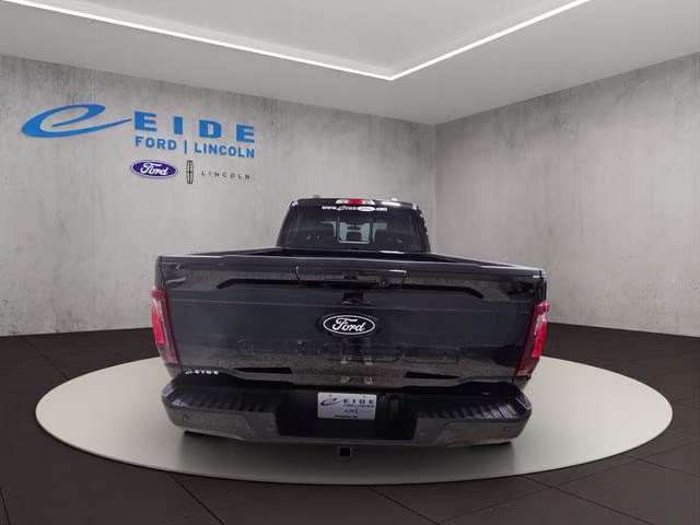 2026 Agate Black Metallic Ford F-150 XLT Black Appearance 4X4 Truck