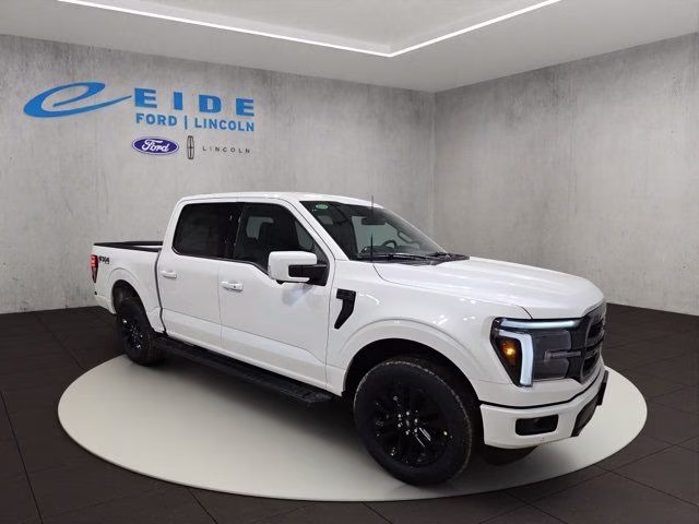 2026 Star White Metallic TC Ford F-150 Lariat Black Appearance 4X4 Truck