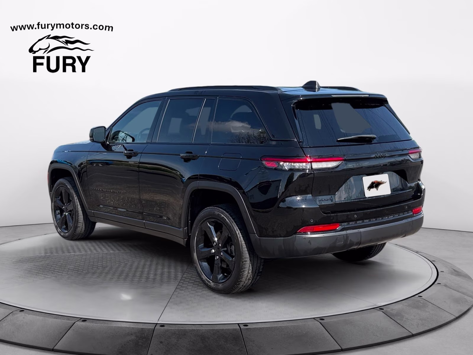 2022 Diamond Black Crystal Pearlcoat Jeep Grand Cherokee Altitude 4X4 SUV