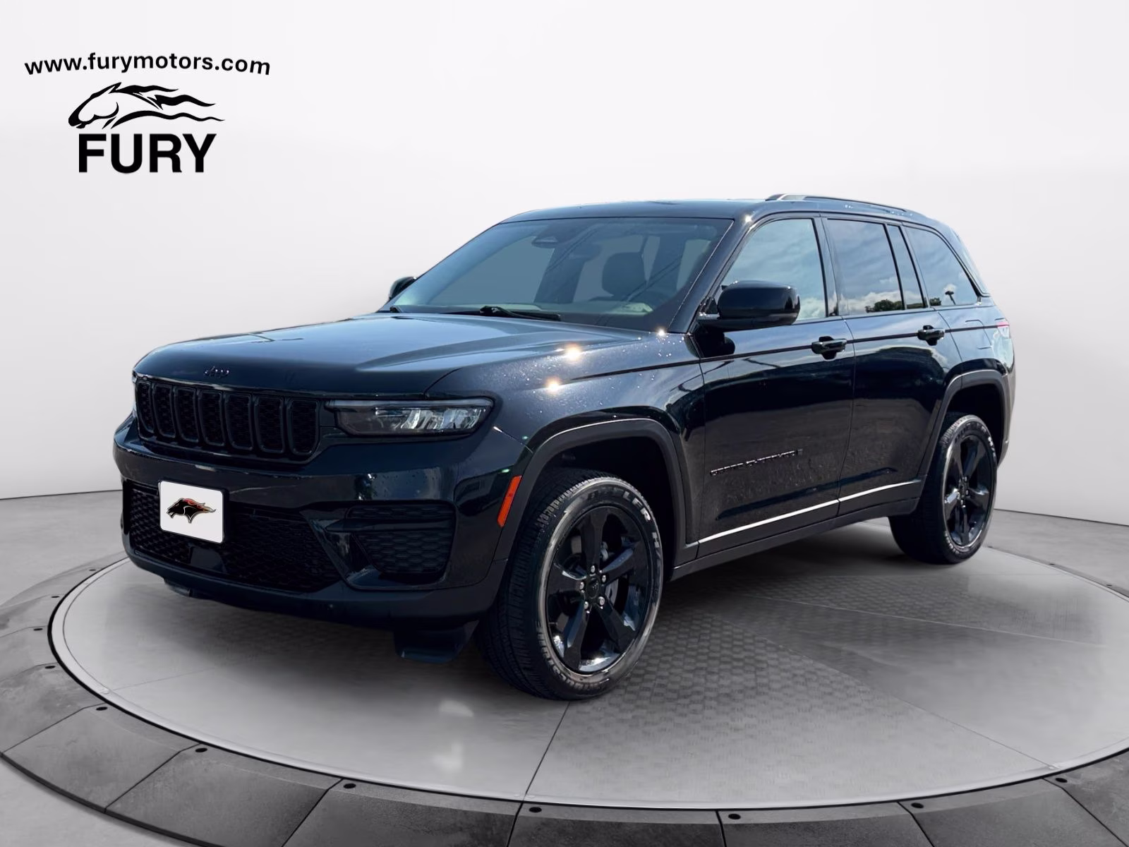 2022 Diamond Black Crystal Pearlcoat Jeep Grand Cherokee Altitude 4X4 SUV