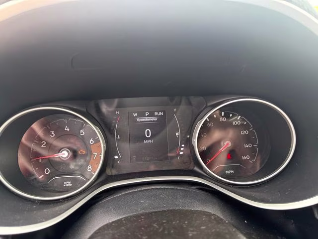 2019 Diamond Black Crystal Pearlcoat Jeep Compass Latitude 4X4 SUV