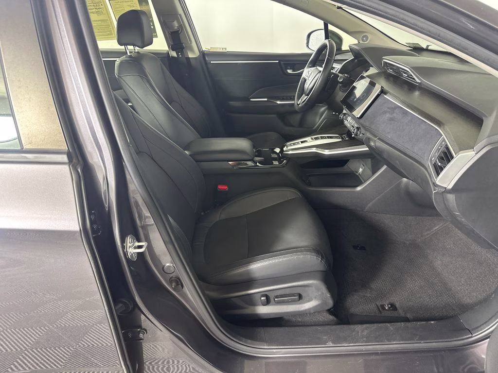 2018 Modern Steel Metallic Honda Clarity Plug-In Hybrid Touring FWD Sedan