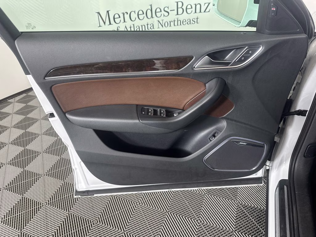 2016 Glacier White Metallic Audi Q3 2.0T Prestige AWD SUV