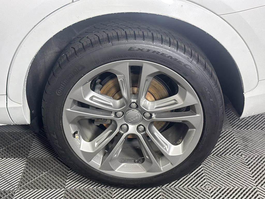 2016 Glacier White Metallic Audi Q3 2.0T Prestige AWD SUV