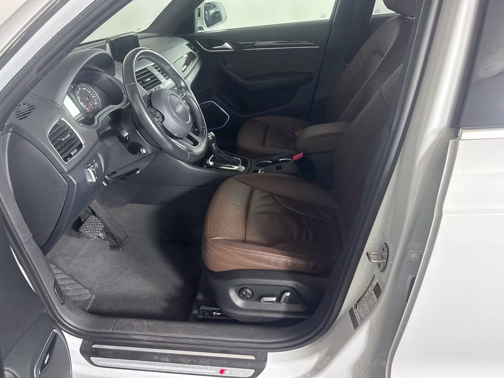 2016 Glacier White Metallic Audi Q3 2.0T Prestige AWD SUV
