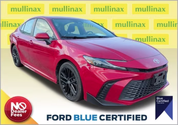 2025 Supersonic Red Toyota Camry SE FWD Sedan