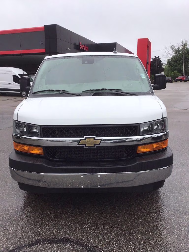 2024 Summit White Chevrolet Express 3500 LT RWD Van