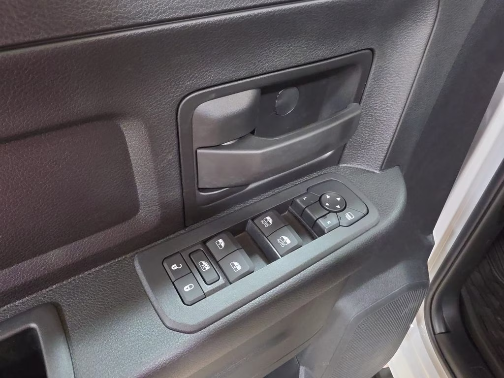 2026 Bright White Clearcoat Ram 2500 Tradesman 4X4 Truck