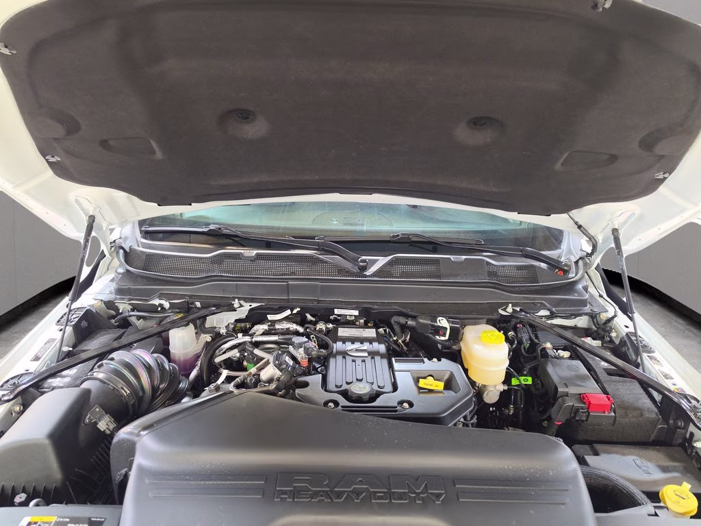 2026 Bright White Clearcoat Ram 2500 Tradesman 4X4 Truck